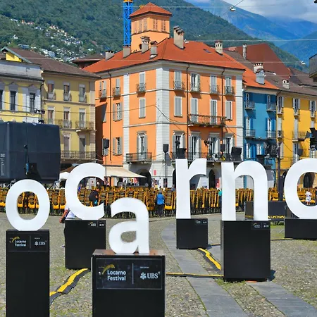 E Monti - Happy Apartment Locarno